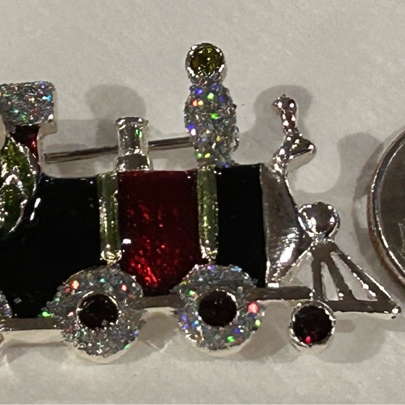 VINTAGE HOLIDAY ENAMEL/RHINESTONE BROACH - Picture 1 of 3